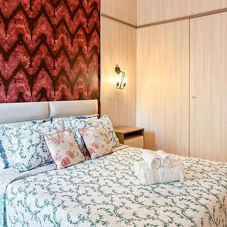 Smaranda Apartment *